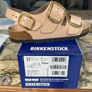 NEW Birkenstock Milano Big Buckle High Shine New Beige w/gold hardware (37)